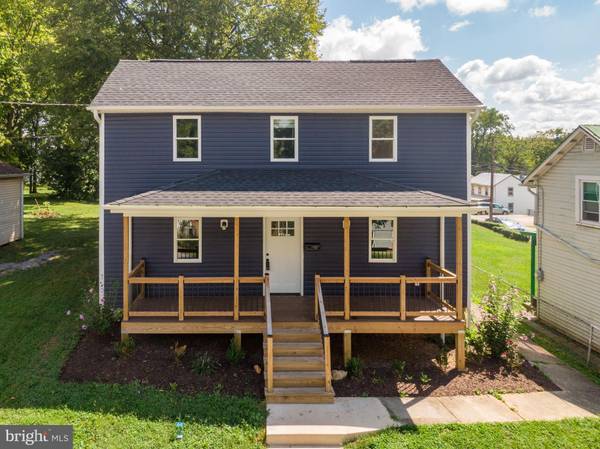 103 DAVENPORT ST, Charles Town, WV 25414