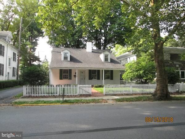 520 W SOUTH ST, Carlisle, PA 17013