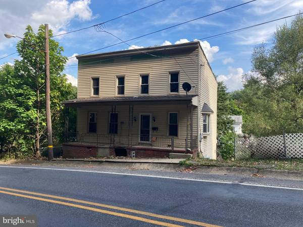 521 S 3RD ST, Minersville, PA 17954