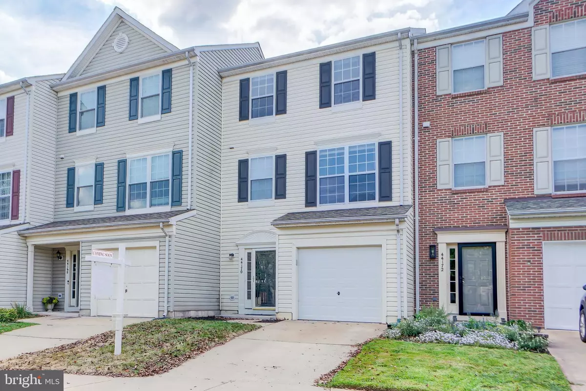 Ashburn, VA 20147,44170 PAGET TER