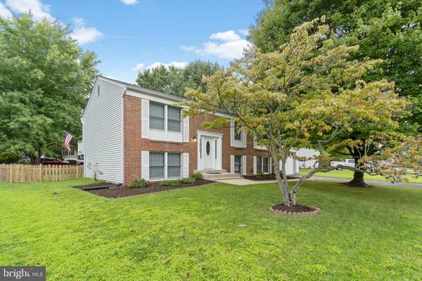 12633 ETRUSCAN DR, Herndon, VA 20171