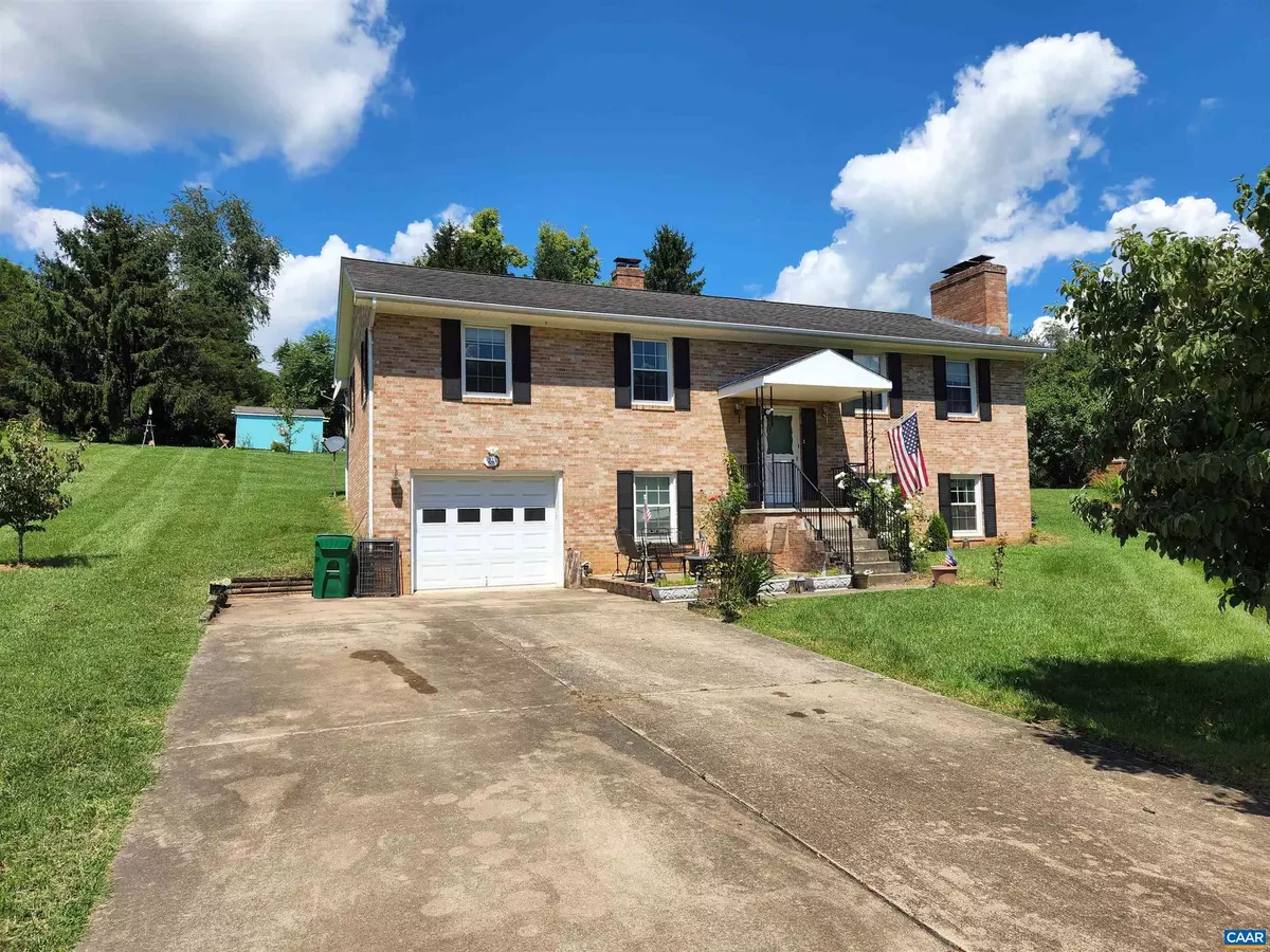 Luray, VA 22835,24 GREENFIELD RD