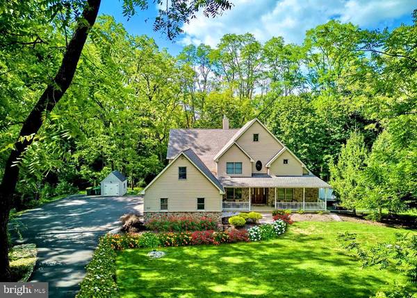 6025 UPPER MOUNTAIN RD, New Hope, PA 18938