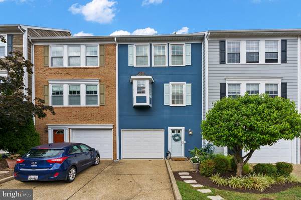 39 HERBERT ST, Alexandria, VA 22305