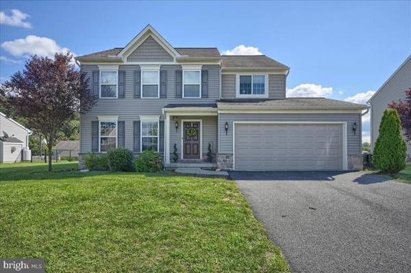 26 WILDFLOWER CIR, Lebanon, PA 17046