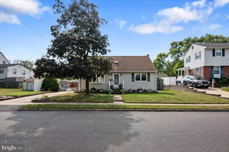 108 DEVON AVE, Bellmawr, NJ 08031