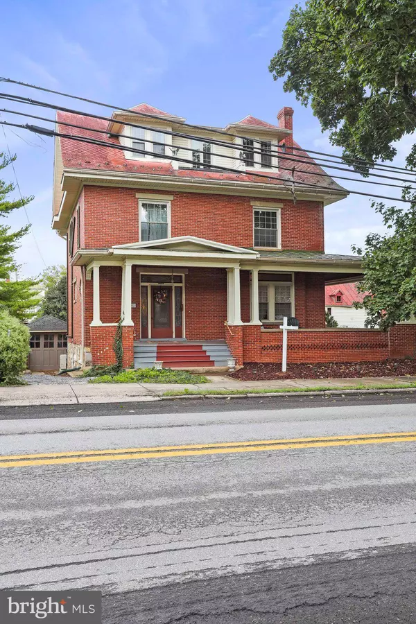 Charles Town, WV 25414,508 E WASHINGTON ST