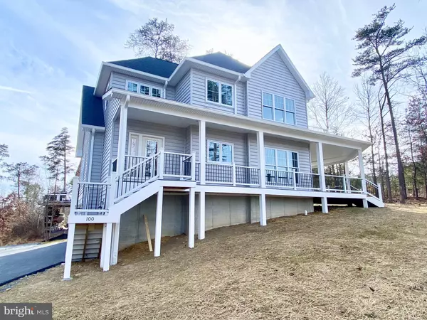 100 NORDIC DR, Cross Junction, VA 22625