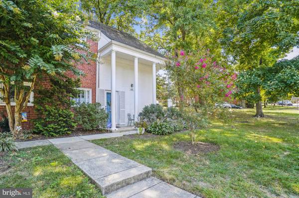 1414 MARTHA CUSTIS DR #N/A, Alexandria, VA 22302