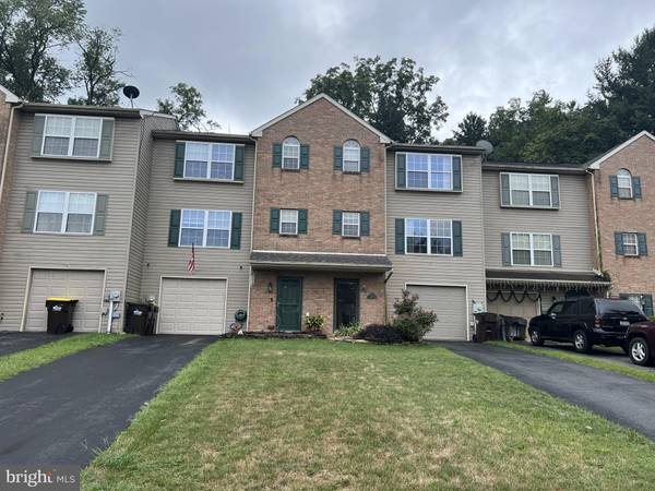 4278 DAVID DR, Emmaus, PA 18049