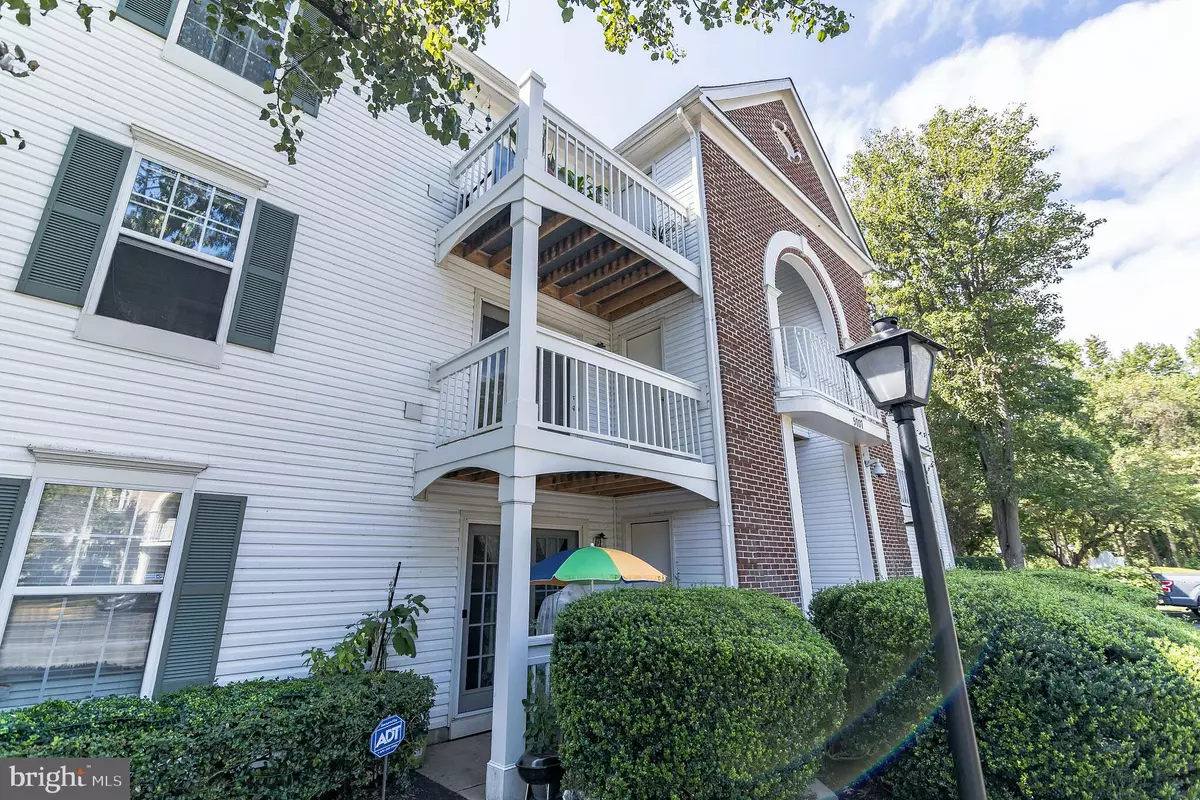 Alexandria, VA 22309,5707 OLDE MILL CT #114