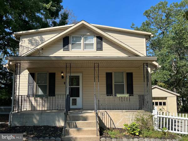 83 W EVANSON AVE, Clementon, NJ 08021