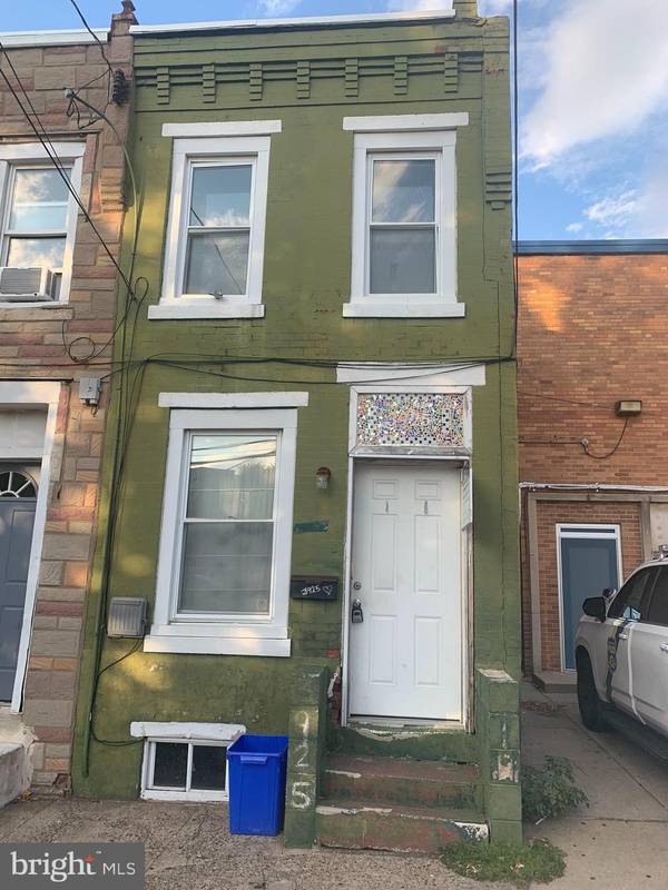 3925 WARREN ST, Philadelphia, PA 19104