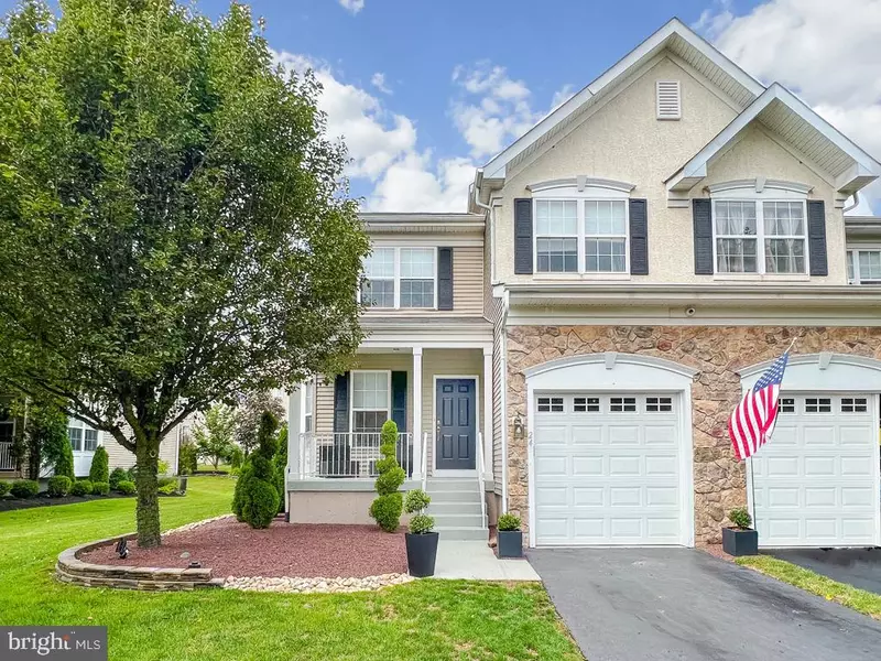 24 VALLEY VIEW DR, Yardley, PA 19067