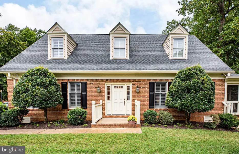 10013 ALTAMONT CIR, Fredericksburg, VA 22408