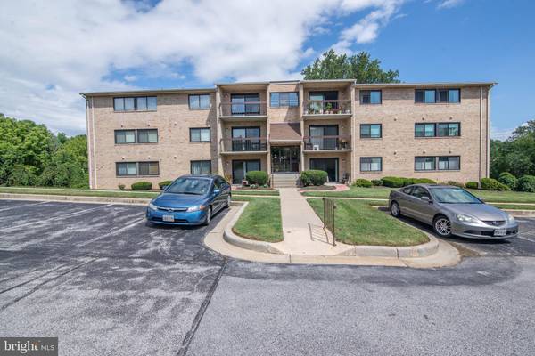 3 SUMMIT HILL #C-1, Catonsville, MD 21228