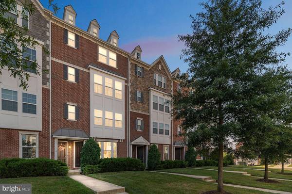 43970 VAIRA TER, Chantilly, VA 20152