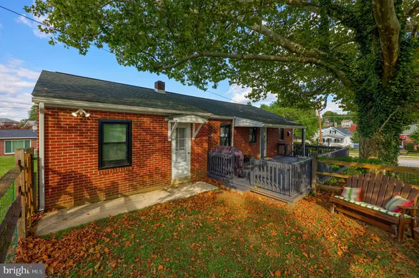 1433 HANCOCK BLVD, Reading, PA 19607