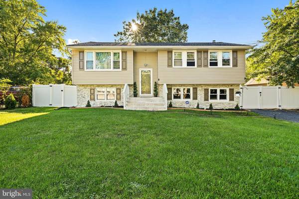 311 MANAHAWKIN TRL, Browns Mills, NJ 08015