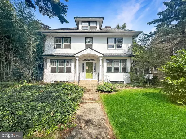 164 DELAWARE ST, Woodbury, NJ 08096