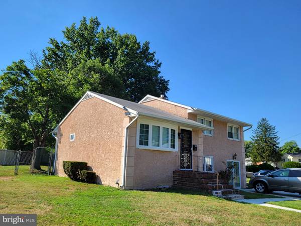 26 BRIARCLIFF DR, New Castle, DE 19720