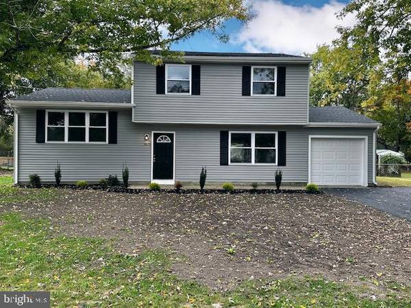 3079 DIAMOND DR, Vineland, NJ 08361