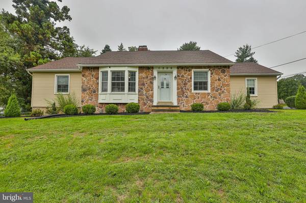 1208 TATAMY RD, Easton, PA 18045