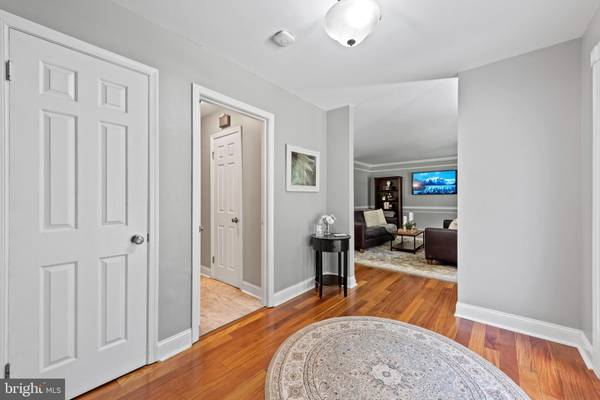 Ellicott City, MD 21042,4018 SEABIRD WAY