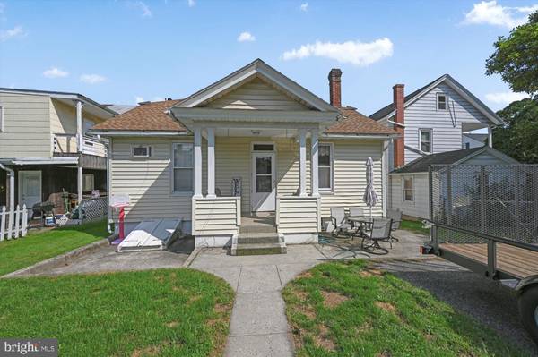 Pine Grove, PA 17963,30 MIFFLIN ST