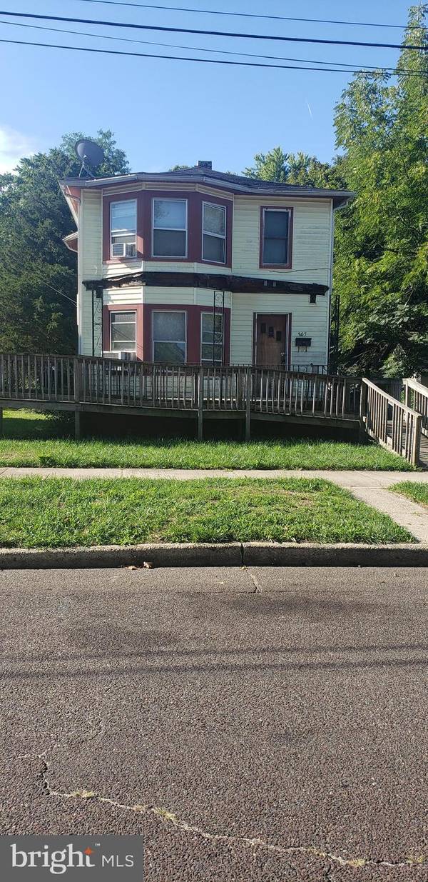 805 E MONTROSE ST, Vineland, NJ 08360