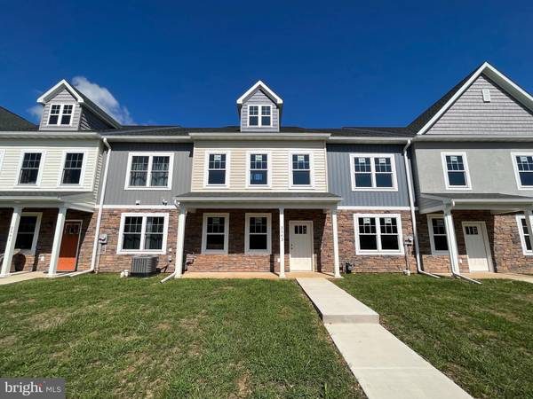 2563 CAMAS LN #LOT 94, East Petersburg, PA 17520