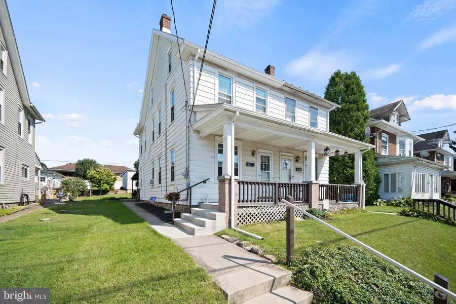 131 NORTHAMPTON ST, Hellertown, PA 18055