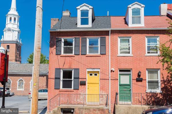 121 E VINE ST, Lancaster, PA 17602