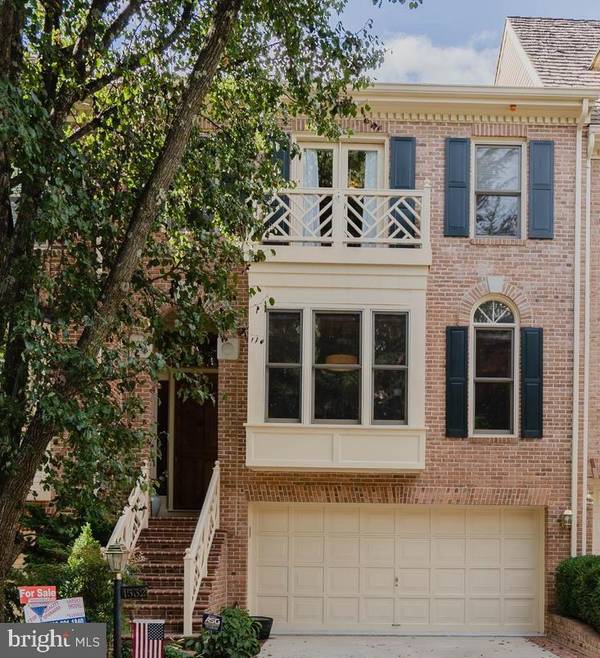 1532 HAMPTON HILL CIR, Mclean, VA 22101