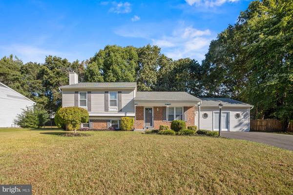 Waldorf, MD 20601,2416 SHADE OAK CT