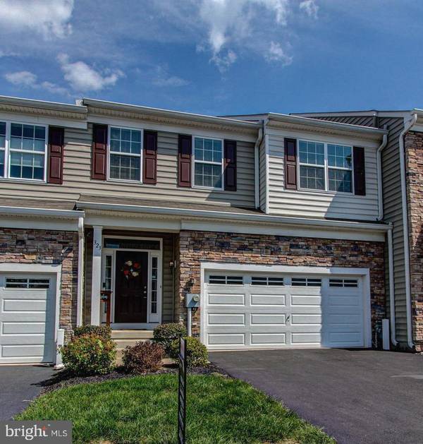 323 FAIRFIELD CIR S, Royersford, PA 19468