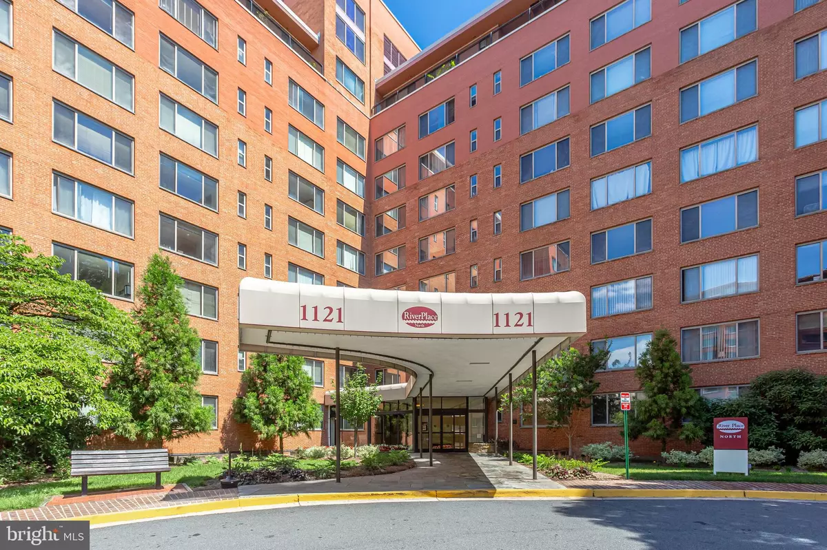 Arlington, VA 22209,1121 ARLINGTON BLVD #538