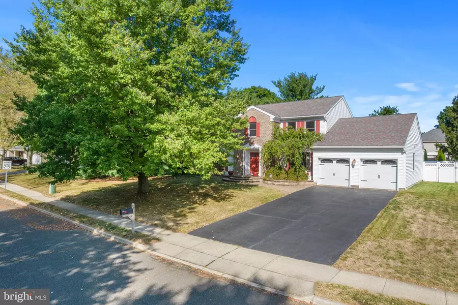 30 MARTIN LN, Hamilton, NJ 08619