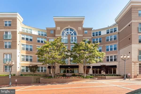 Reston, VA 20190,12000 MARKET ST #206