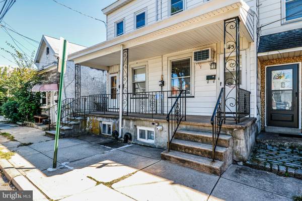 43 COLLEGE ST, Trenton, NJ 08611