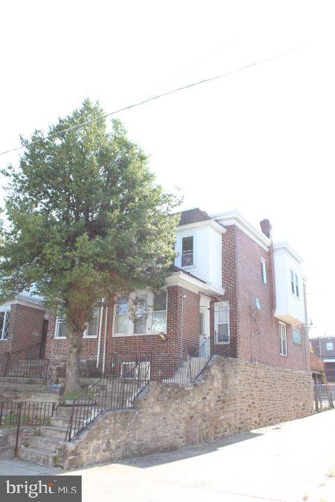 Philadelphia, PA 19120,5911 REACH ST