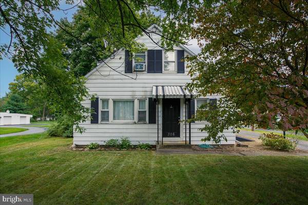 326 HOGESTOWN RD, Mechanicsburg, PA 17050