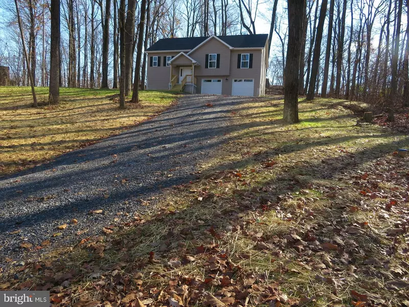 27 BEAR CREEK TRAIL, Harpers Ferry, WV 25425