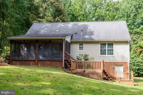 Gordonsville, VA 22942,19435 BRIAR PATCH DR