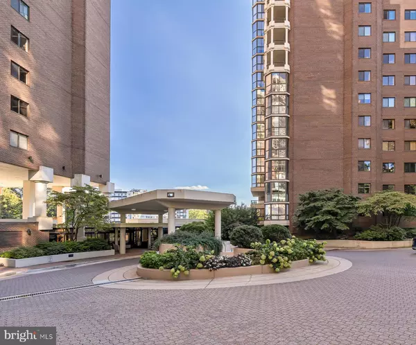 1600 N OAK ST N #1126, Arlington, VA 22209