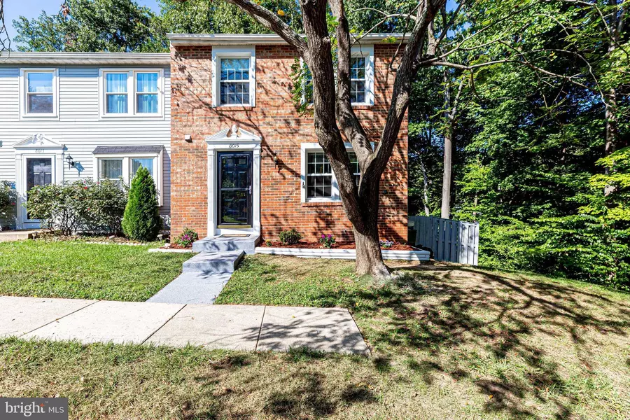 8015 STEEPLE CHASE CT, Springfield, VA 22153