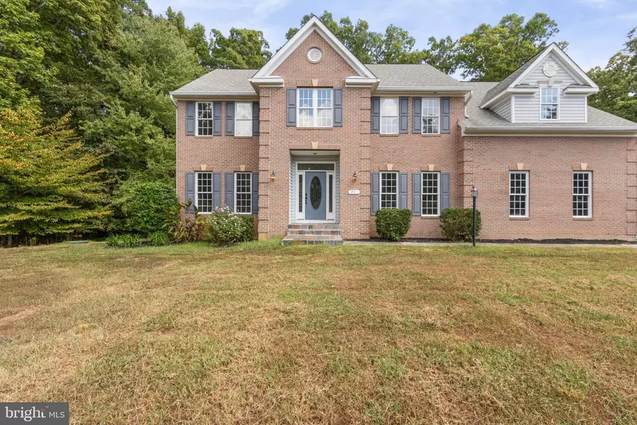 77 TOWN & COUNTRY DR, Fredericksburg, VA 22405