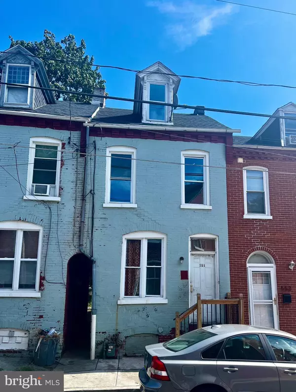 551 HOWARD AVE, Lancaster, PA 17602