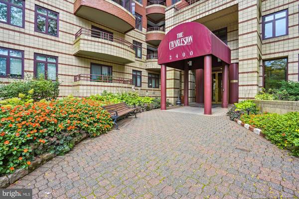 2400 CLARENDON BLVD #113, Arlington, VA 22201