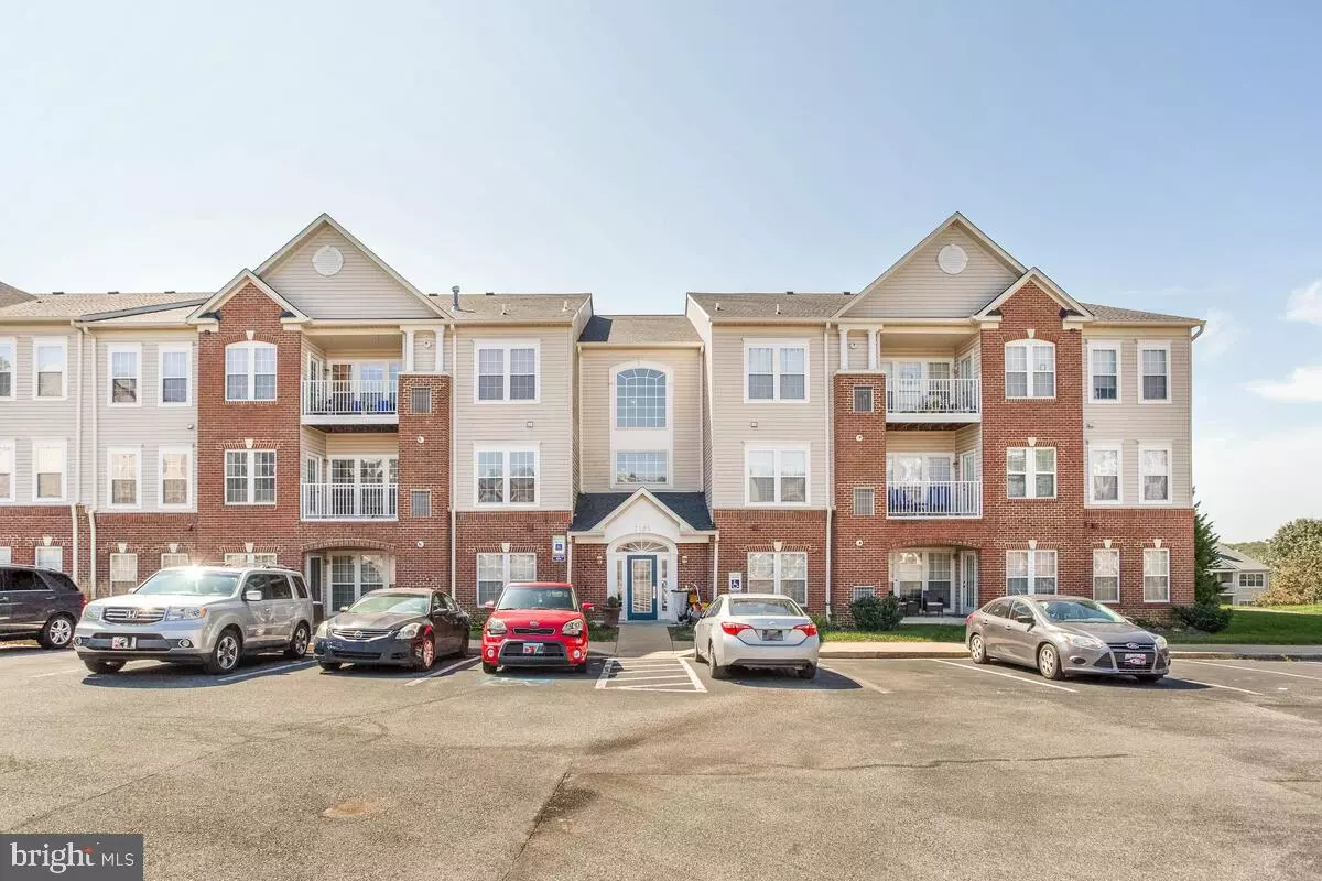 Odenton, MD 21113,2495 AMBER ORCHARD CT E #302